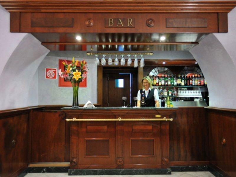 Hotel Virgilio ミラノ エクステリア 写真