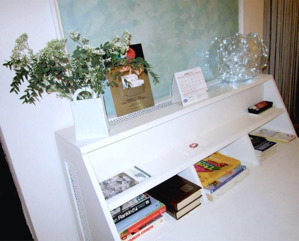 Hotel Virgilio ミラノ エクステリア 写真